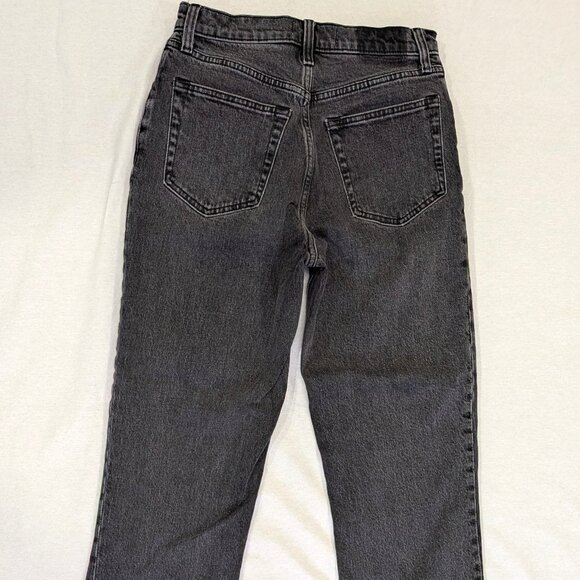 Abercrombie & Fitch Women's The ’90s Straight Ultra High Rise Jeans. Size 27/4R - Picture 5 of 5